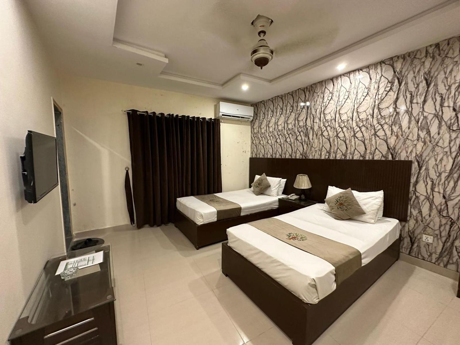 Hotel Green Fort Gulberg Lahore Exterior foto